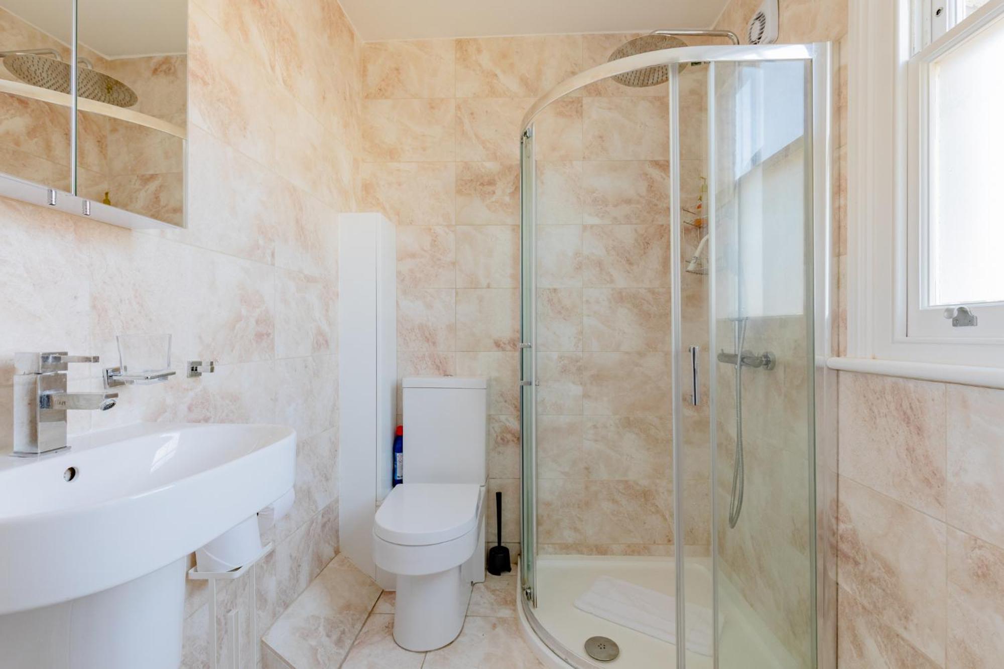 Newly Renovated 2bd Floor Flat West Brompton Appartement Londres