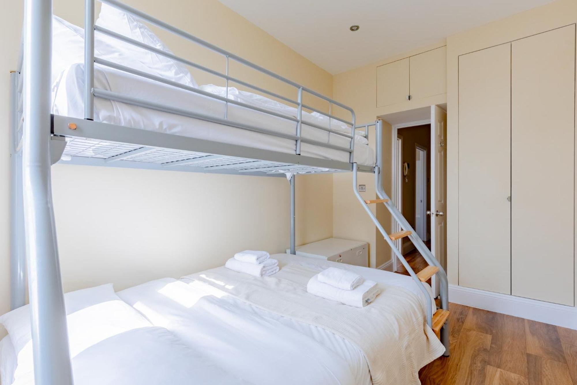 Appartement Newly Renovated 2bd Floor Flat West Brompton Londres