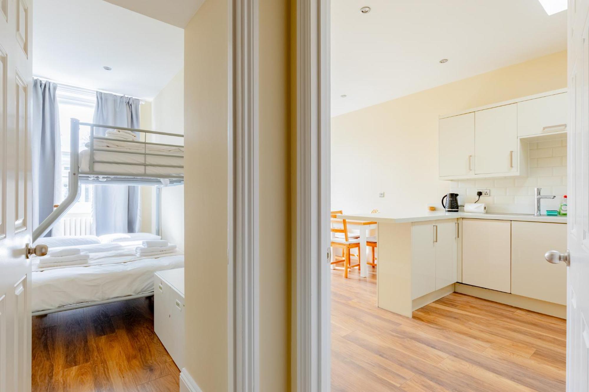 Newly Renovated 2bd Floor Flat West Brompton Appartement *