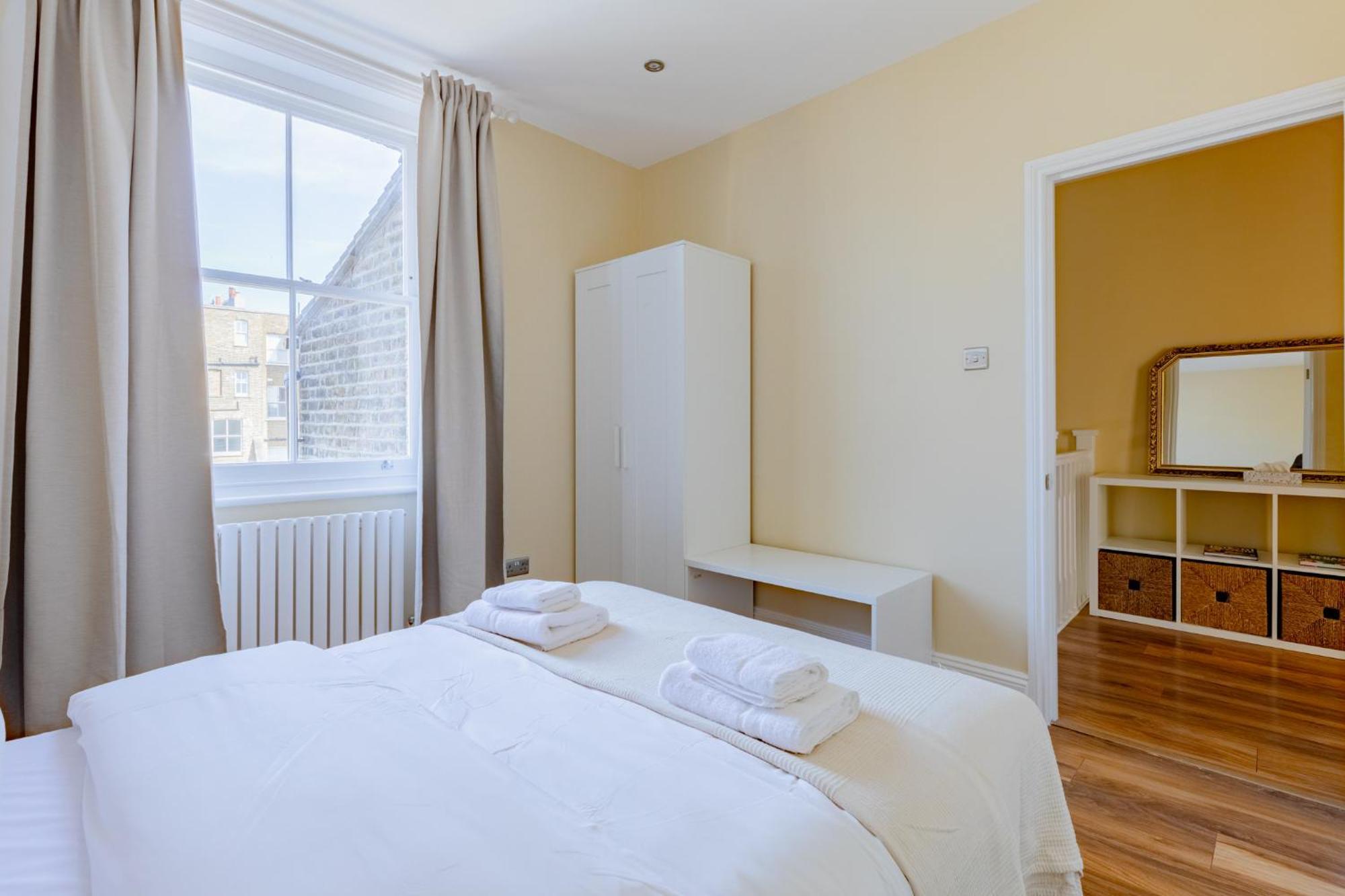 Newly Renovated 2bd Floor Flat West Brompton * Londres